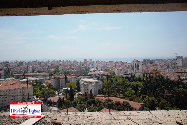 Erkan İnşaat Pırlanta Göztepe Projesi için bayrağı zirveye dikti