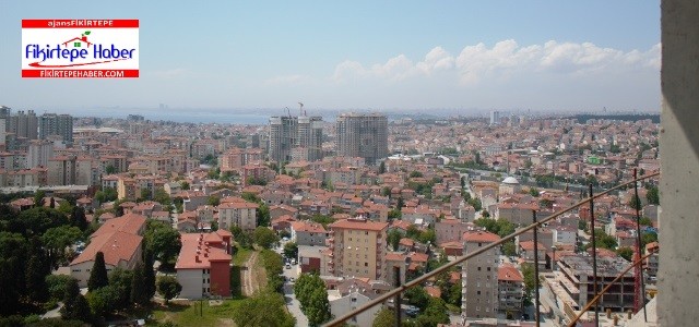 Erkan İnşaat Pırlanta Göztepe Projesi için bayrağı zirveye dikti