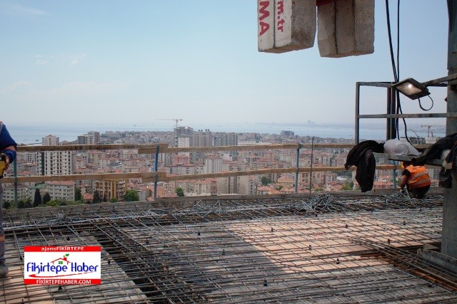 Erkan İnşaat Pırlanta Göztepe Projesi için bayrağı zirveye dikti
